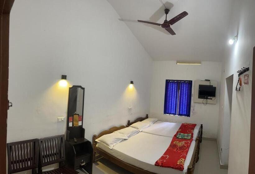 家庭间, Dakshinakasi Guest House