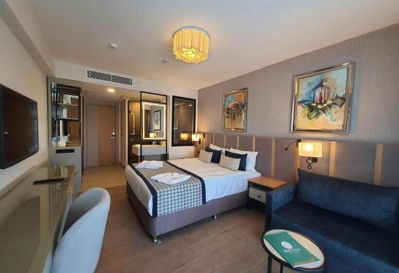 스탠다드 룸 풀장 전망, Sunthalia Hotels & Resorts Ultra All Inclusive Adults Only Party