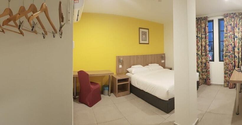 Номер Deluxe, Orkid Port Klang