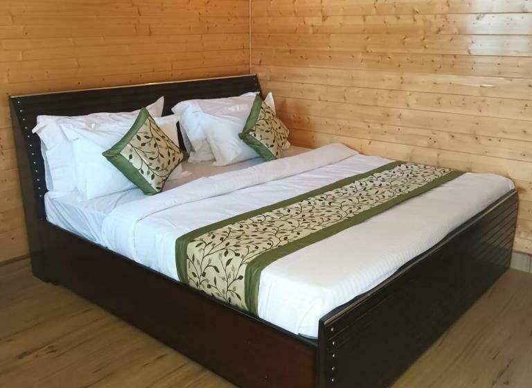 Номер Deluxe с Балконом, Mr River Resort   Mohanchatti Rishikesh