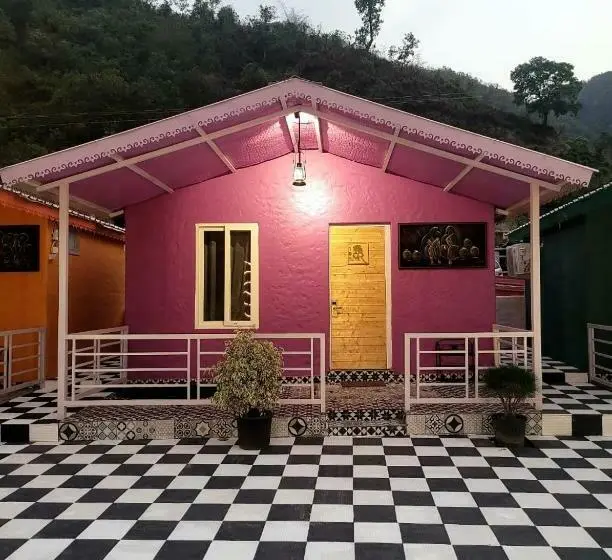 スーペリアールーム, Mr River Resort   Mohanchatti Rishikesh