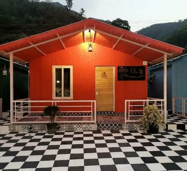 スーペリアールーム, Mr River Resort   Mohanchatti Rishikesh