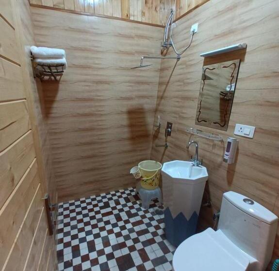 اتاق استاندارد با تخت بزرگ, Mr River Resort Mohanchatti Rishikesh