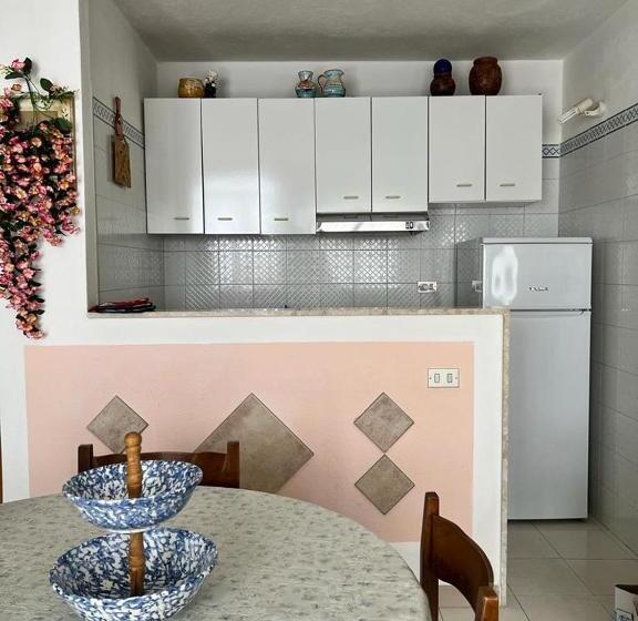 آپارتمان 1 خوابه همکف, Casa Giada