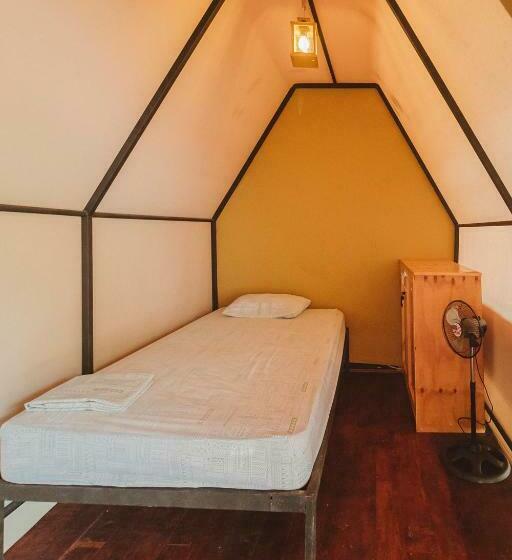 Standard Tent, Habitat Surf Glamp