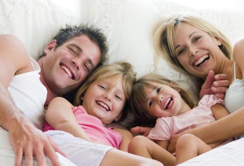 غرفه قياسيه سريرين مزدوجين, Green Valley Motel Winston Salem