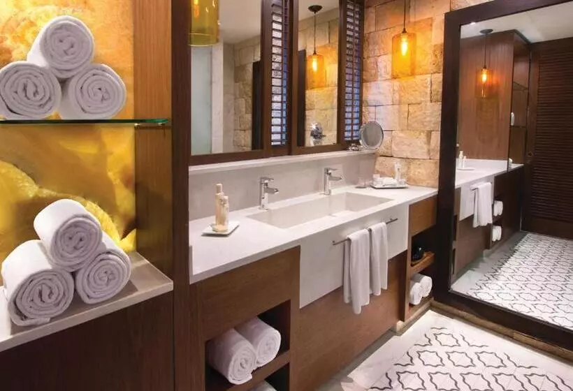 キングサイズベッドのデラックスルーム, Hard Rock Hotel Riviera Maya   All Inclusive