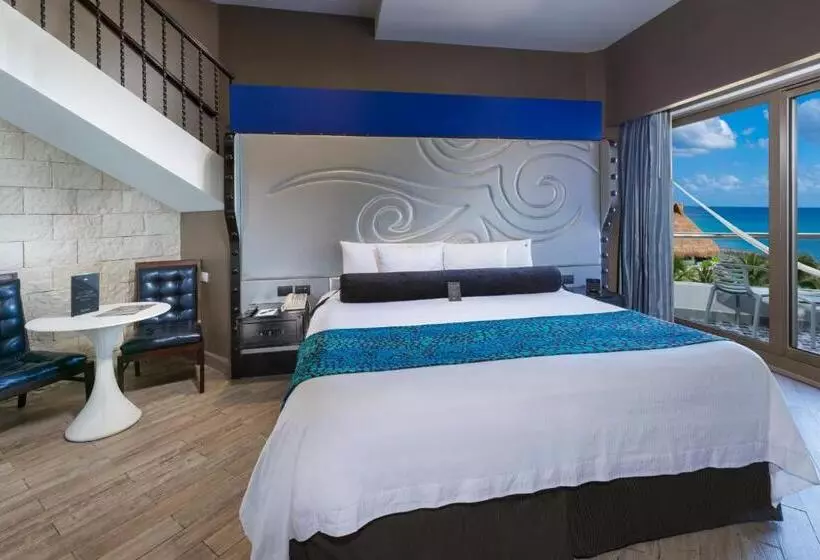キングサイズベッドのデラックスルーム, Hard Rock Hotel Riviera Maya   All Inclusive