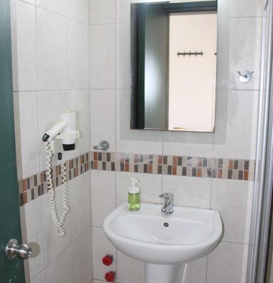 Номер Стандарт, Avlu