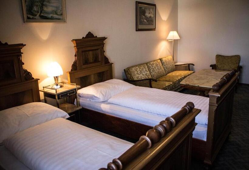 小型套房, Continental