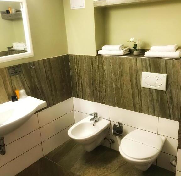 经济型三人房间, Continental