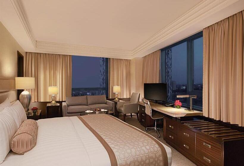 エクゼクティブルーム, Crimson Hotel Filinvest City, Manila