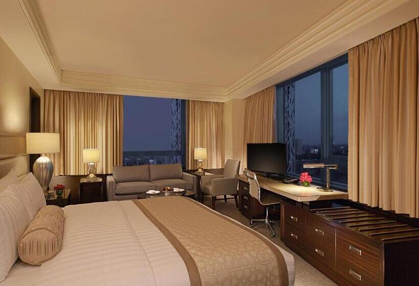 エクゼクティブルーム, Crimson Hotel Filinvest City, Manila