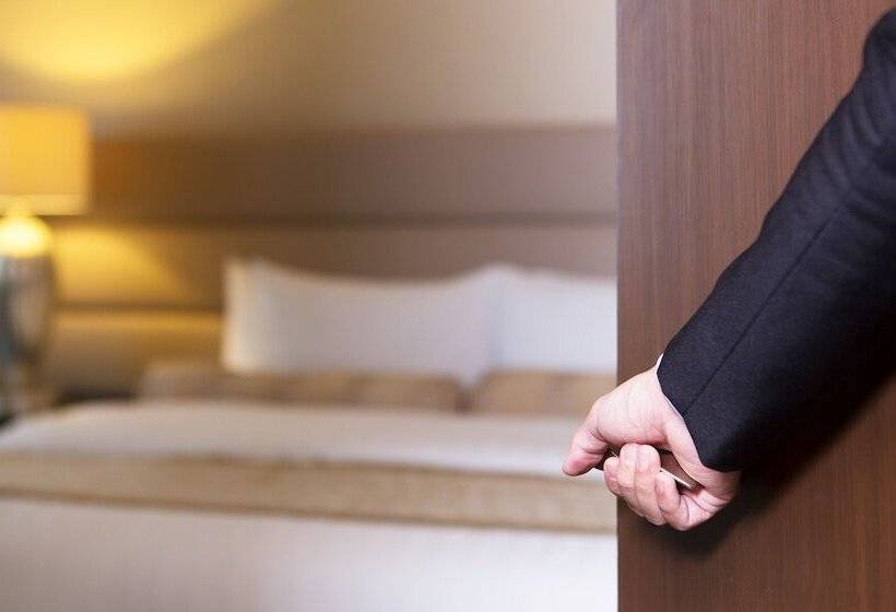 シングルデラックスルーム, Crimson Hotel Filinvest City, Manila