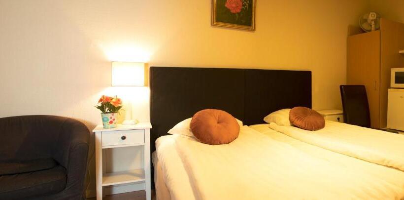 スタンダードシングルルーム, Euroway