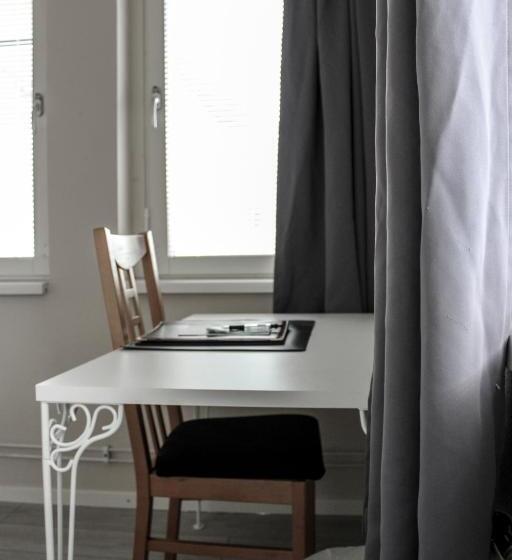 חדר משפחתי, Euroway