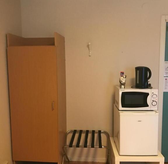 غرفة عائلية, Euroway