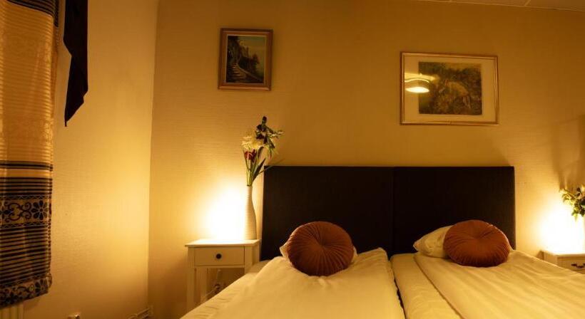 ファミリールーム, Euroway