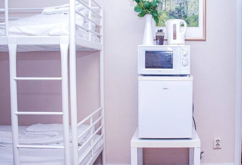 חדר משפחתי, Euroway