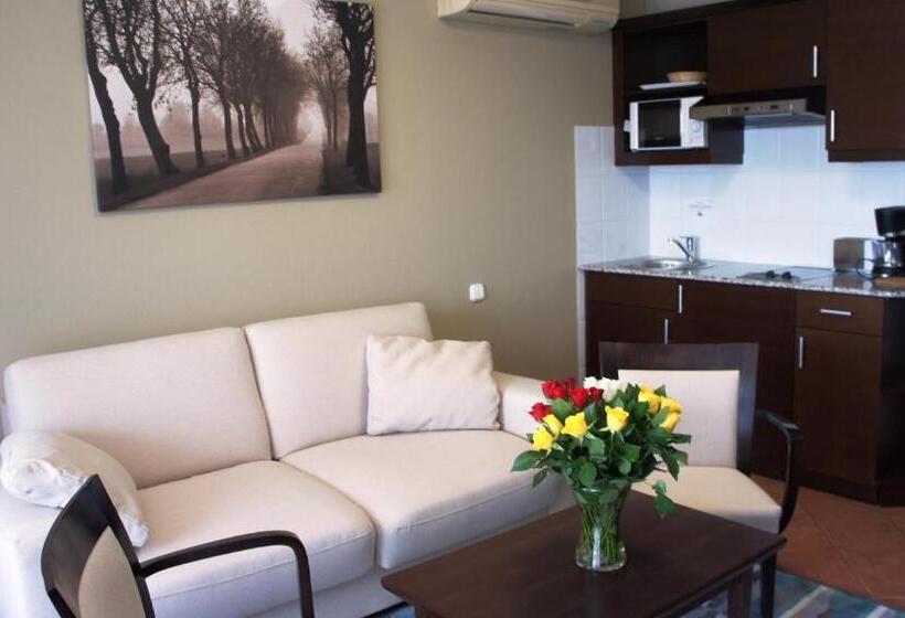 Апартаменты 1 Спальня с Балконом, Holiday Club Füred