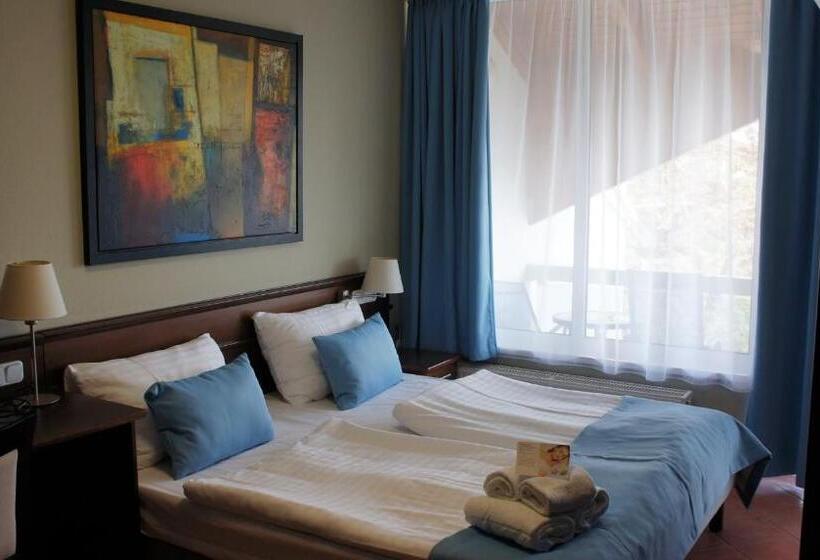 Апартаменты 1 Спальня с Балконом, Holiday Club Füred