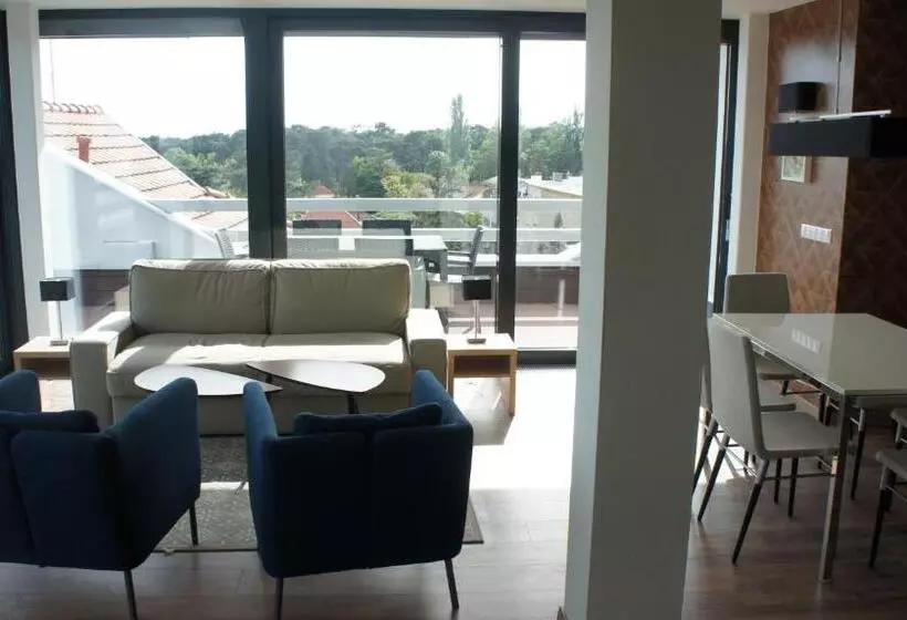 1 Bedroom Penthouse Apartment, Holiday Club Füred