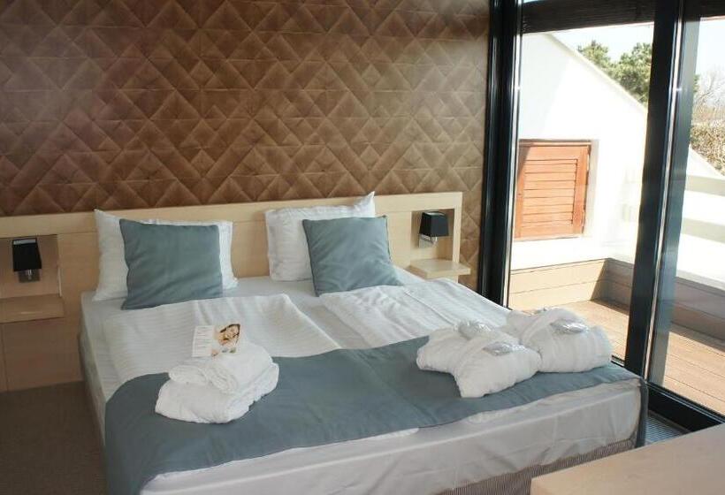 Апартаменты Пентхаус 1 Спальня, Holiday Club Füred