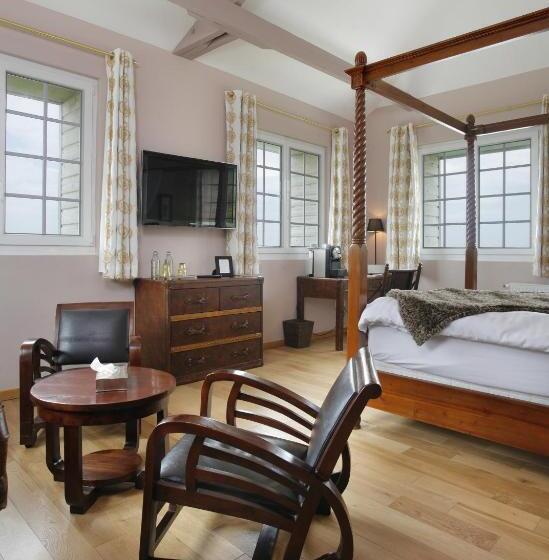オーシャンビュージュニアスイート, The Originals Hôtel Le Cise Restaurant Chambres Et Suites