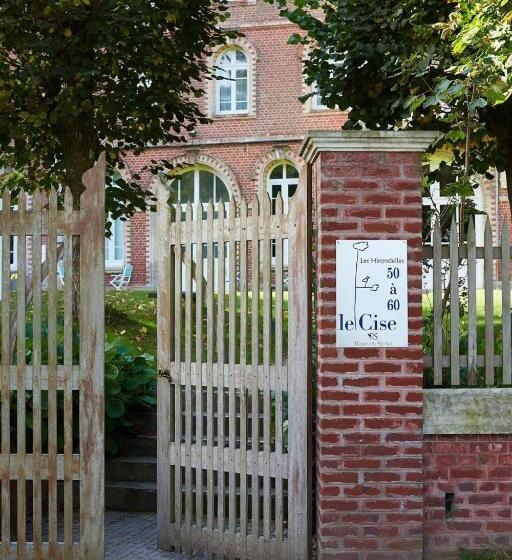 クラシックスイート, The Originals Hôtel Le Cise Restaurant Chambres Et Suites