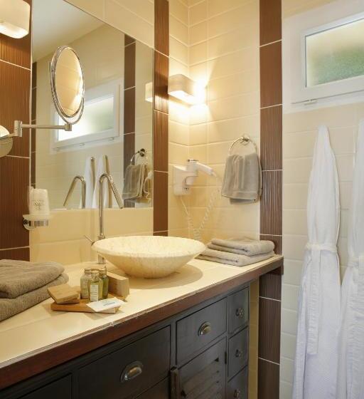 Классический Номер, The Originals Hôtel Le Cise Restaurant Chambres Et Suites