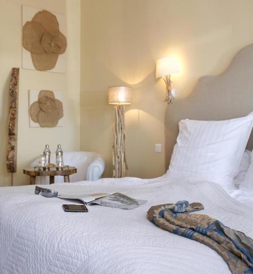 クラシックルーム, The Originals Hôtel Le Cise Restaurant Chambres Et Suites