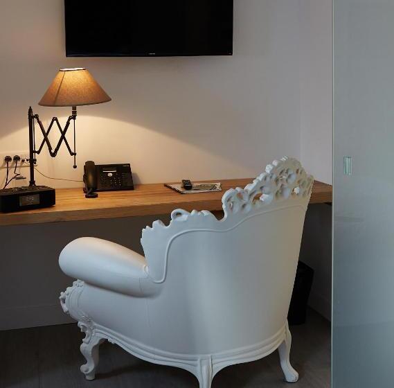 クラシックルーム, The Originals Hôtel Le Cise Restaurant Chambres Et Suites