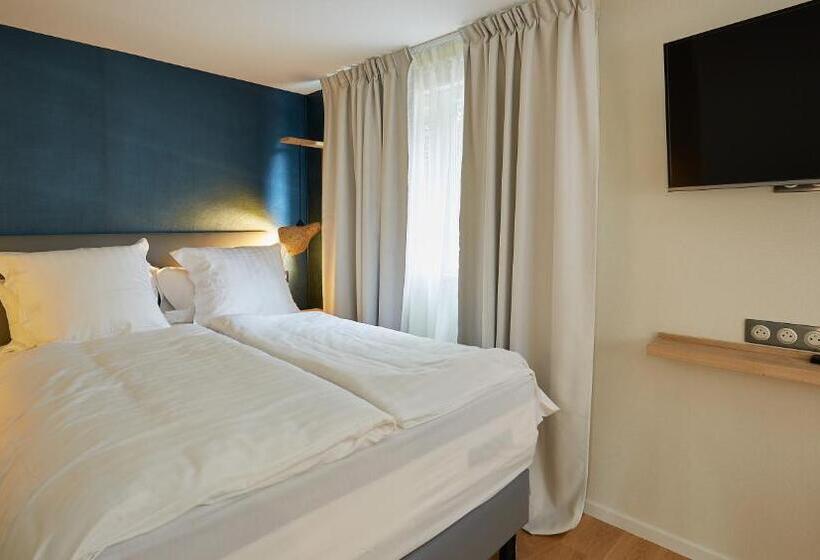 Вилла 1 Спальня, The Originals Hôtel Le Cise Restaurant Chambres Et Suites