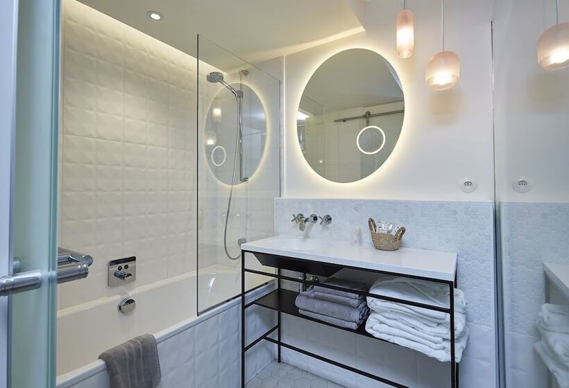 クラシックルーム, The Originals Hôtel Le Cise Restaurant Chambres Et Suites