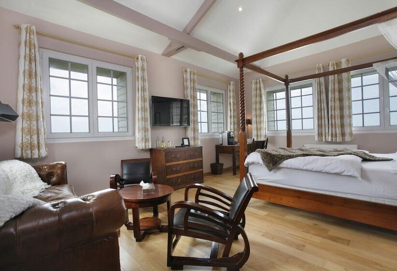 ジュニアスイート, The Originals Hôtel Le Cise Restaurant Chambres Et Suites