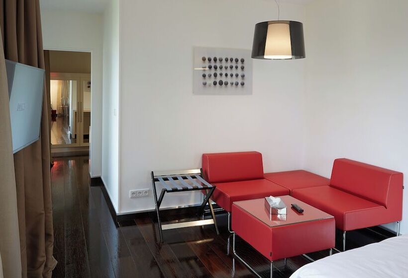 סוויטה, The Originals Hôtel Le Cise Restaurant Chambres Et Suites