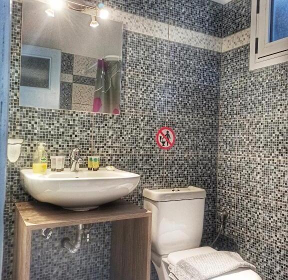 片側に海が見えるデラックスルーム, Panorama Hotel   Restaurant