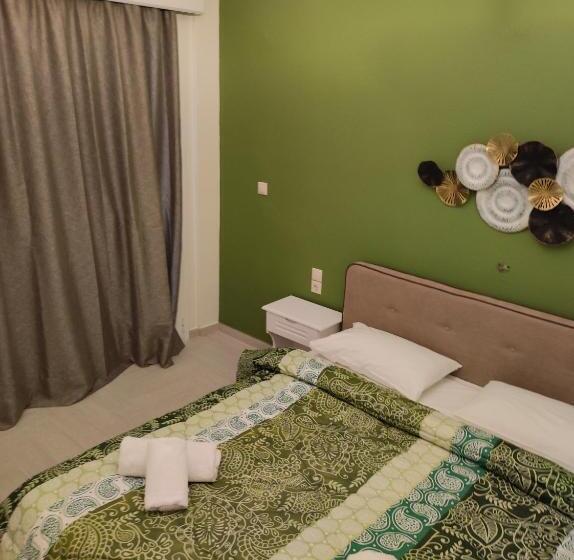 片側に海が見えるデラックスルーム, Panorama Hotel   Restaurant