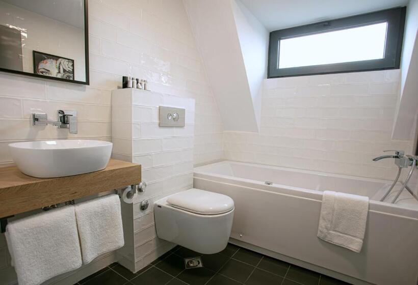 복층 룸, Reverence Boutique