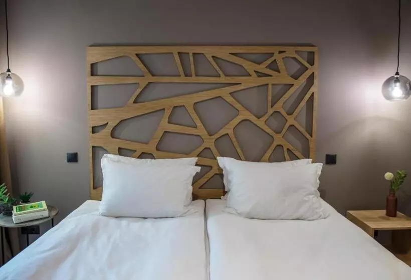 اتاق استاندارد, Reverence Boutique