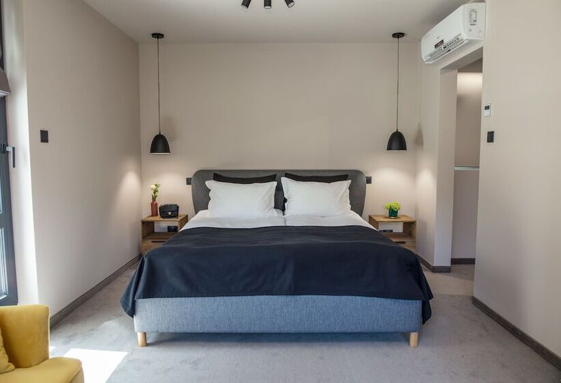 침실 1개 베이직 아피트, Reverence Boutique