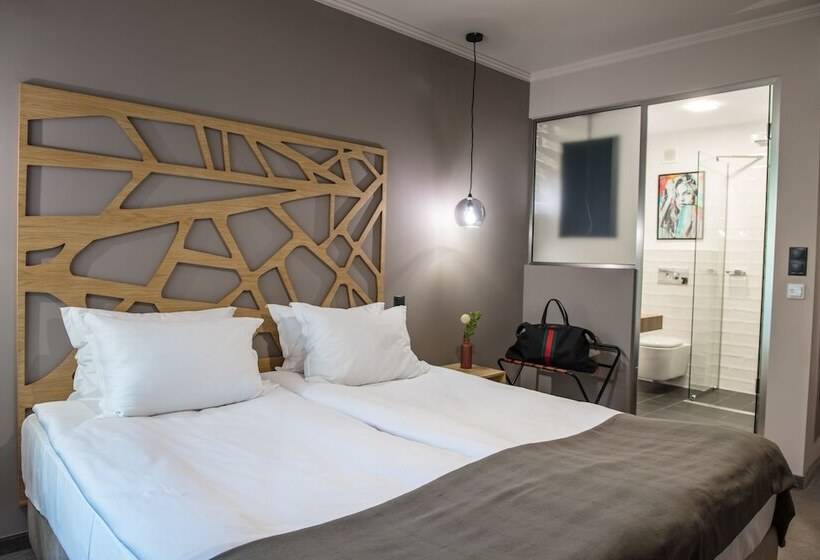 스탠다드 룸, Reverence Boutique