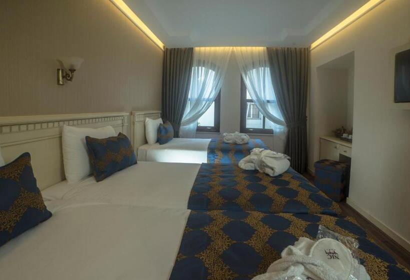 اتاق استاندارد سه نفره, Sarnic Hotel & Sarnic Premier