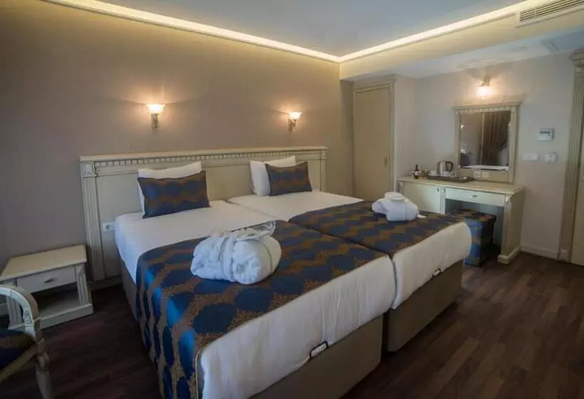 سوییت خانوادگی, Sarnic Hotel & Sarnic Premier