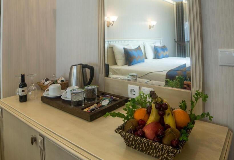 اتاق لوکس, Sarnic Hotel & Sarnic Premier