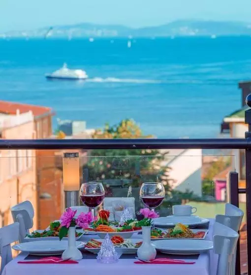 اتاق لوکس, Sarnic Hotel & Sarnic Premier