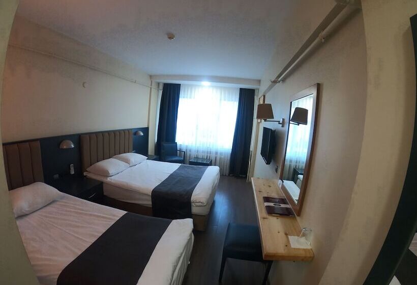 اتاق استاندارد, Si̇mi̇sso