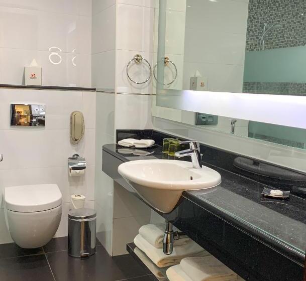 اتاق لوکس با تخت بزرگ, Swiss Belhotel Seef Bahrain