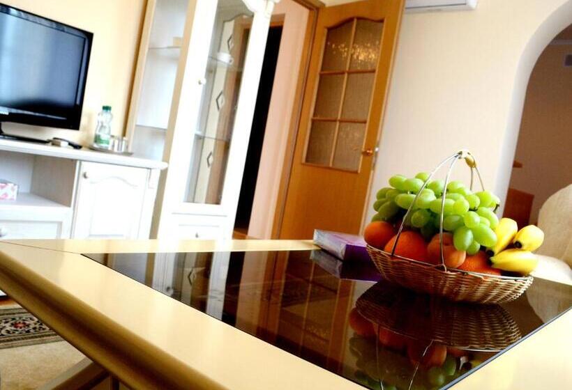 سوئیت جونیور خانوادگی, Ternopil