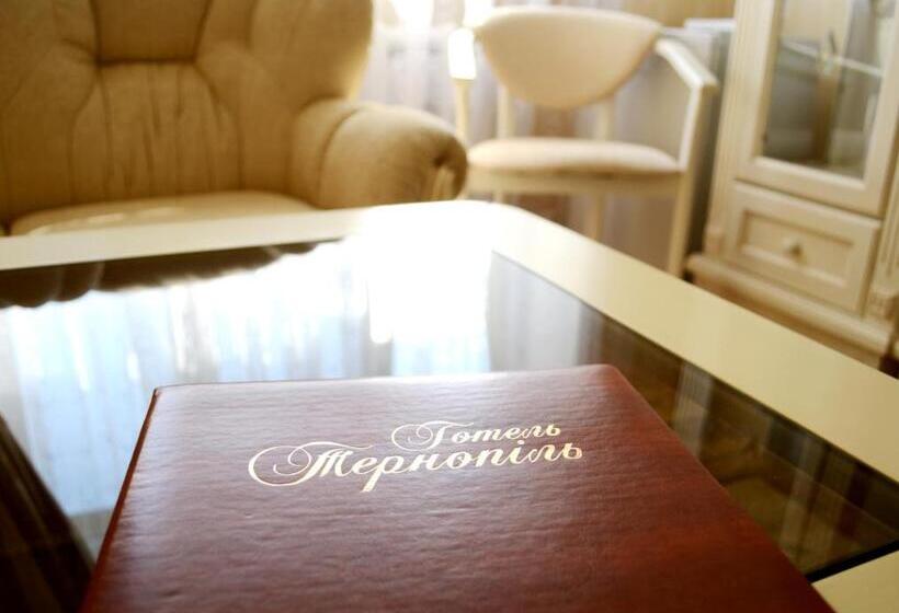 سوئیت جونیور خانوادگی, Ternopil